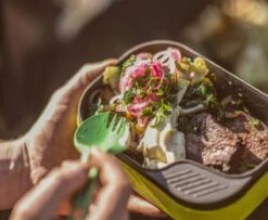 Wildo Camp-A-Box Complete Dishes - Olive -Buitensport Winkel campabox 1572346