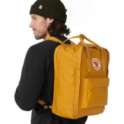 FJÄLLRÄVEN Fjällräven Kånken Laptop 17" Rugzak - Cobalt Blue -Buitensport Winkel fjaellraeven kanken 15 laptop backpack black 12 1462902