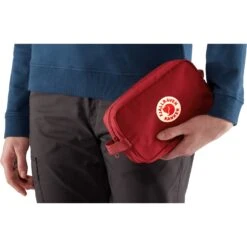 FJÄLLRÄVEN Fjällräven Kanken Gereedschapstas - Sky Blue -Buitensport Winkel fjaellraeven kanken gear bag sky blue 3 1420047