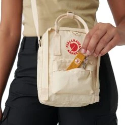 FJÄLLRÄVEN Fjällräven Kånken Sling Schoudertas 2.5L - Ultramarine -Buitensport Winkel fjaellraeven kanken sling bag ultramarine 3 1420108