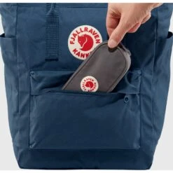 FJÄLLRÄVEN Fjällräven Kånken Totepack Tas 14L - Graphite -Buitensport Winkel fjaellraeven kanken totepack bag desert brown 12 1252610