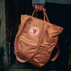FJÄLLRÄVEN Fjällräven Kånken Totepack Tas 14L - Graphite -Buitensport Winkel fjaellraeven kanken totepack tasche 7 1328514