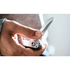 Leatherman Free T4 Multitool - Navy -Buitensport Winkel leatherman free t4 12 in 1 multi tool crimson 3 1001596