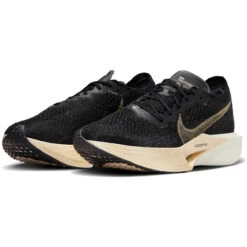 Nike Vaporfly 3 Hardloopschoenen Heren - Black/black/oatmeal/metallic Gold Grain DV4129-001 11 Nike Vaporfly 3 Hardloopschoenen Heren - Black/black/oatmeal/metallic Gold Grain DV4129-001 -Buitensport Winkel nike vaporfly 3 running shoes men black black oatmeal metallic gold 7 1566469