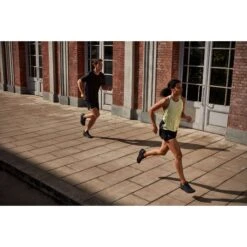 On Running On Cloudstratus Women Running Shoe - Black -Buitensport Winkel on cloudstratus women running shoe black 7 1105438