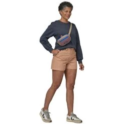 Patagonia Ultralight Black Hole Mini 1L Riemtas - Burl Red -Buitensport Winkel patagonia ultralight black hole mini hip pack 1l husk tan 5 1530521