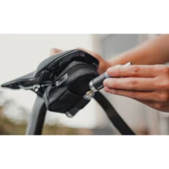 Topeak Elementa SeatBag Slim Zadeltas - XS - Zwart -Buitensport Winkel topeak elementa seatbag slim b 1554295