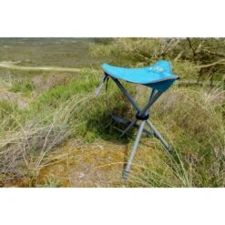 Uquip Darcy Folding Stool - Red 12 Uquip Darcy Folding Stool - Red -Buitensport Winkel uquip darcy tripod stool red 7 1011862